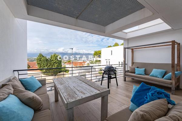 Duplex en venta en Calle Merla, Alfaz del Pi photo 1