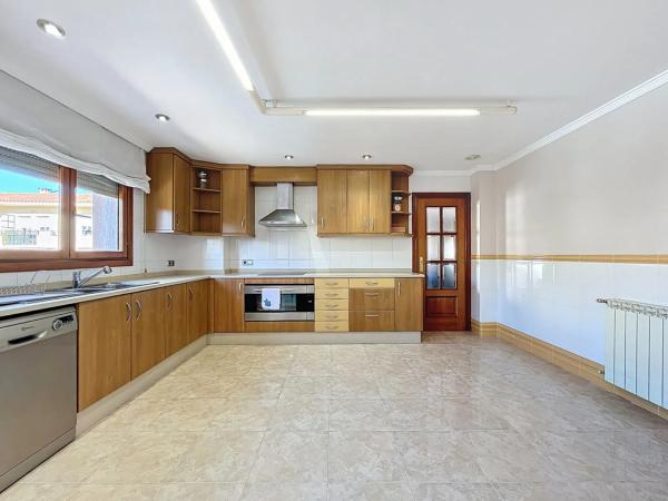 Квартира на продажу на  Calle Madrid, Алфаз дель Пи photo 2