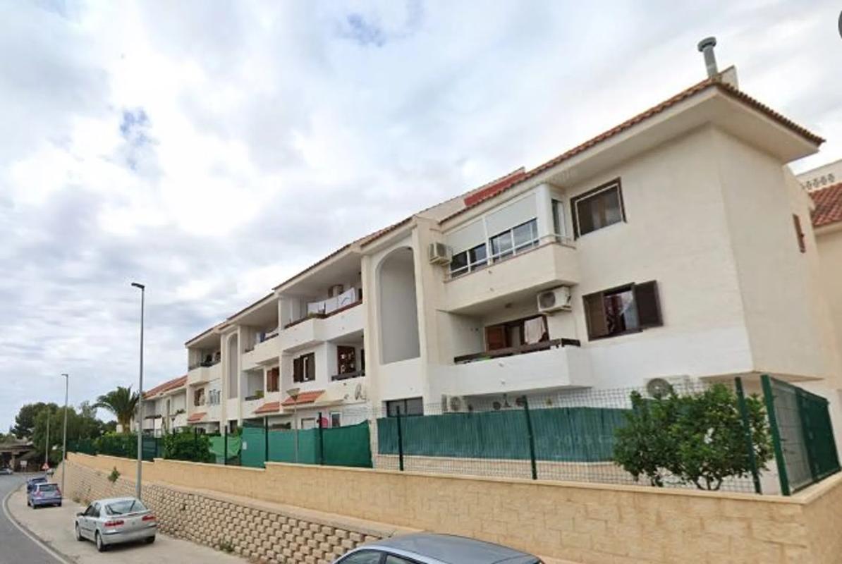 Продажа квартиры на Calle manises, Алфаз дель Пи
photo 2