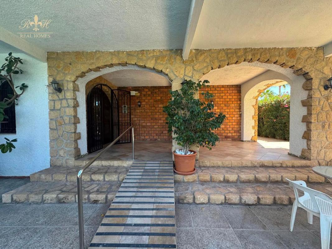 Venta de piso en Carretera del Albir, Altea
photo 1