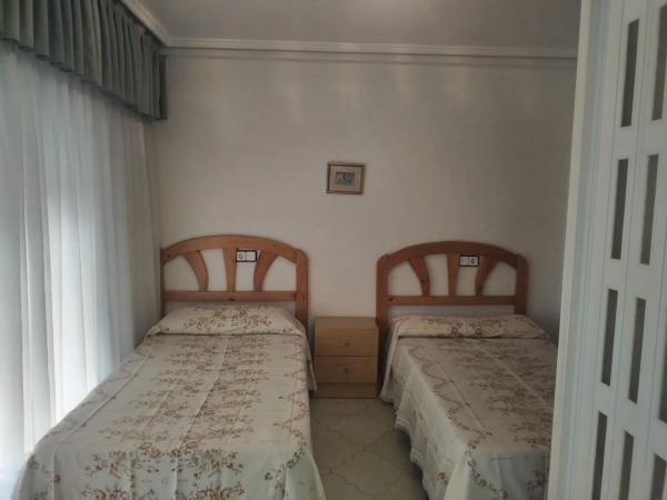 Apartment for sale in Calle Gardenias, Benidorm photo 1