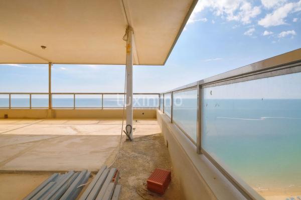 Ático en venta en Playa de Levante, Benidorm thumbnail 2