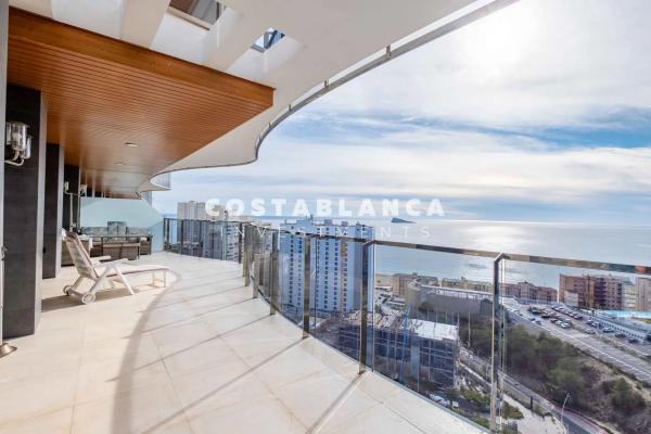 Piso en venta en Avenida República Argentina, Benidorm
 photo 1