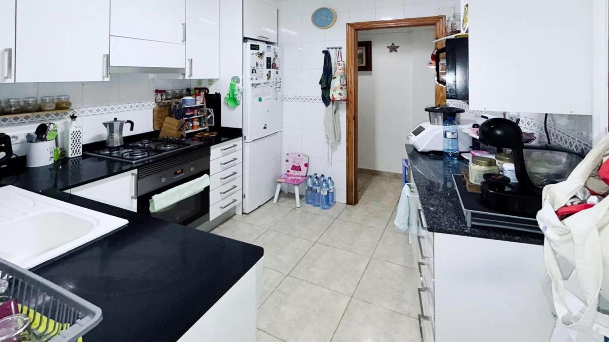 Sprzedaż mieszkania w Calle del Pino, Benidorm
 photo 3