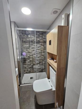 Studio for sale on Avenida de Portugal, Benidorm photo 3