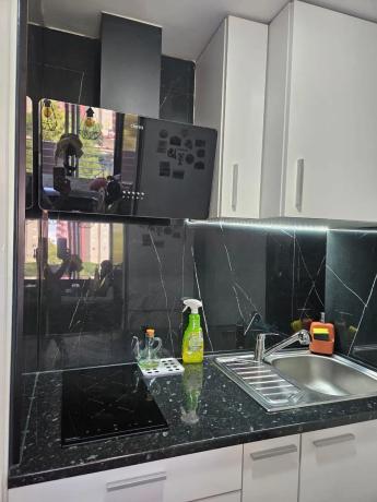 Studio for sale on Avenida de Portugal, Benidorm photo 4