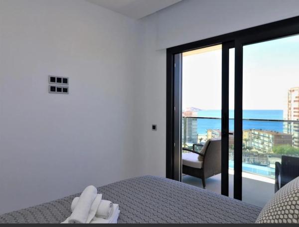Mieszkanie na sprzedaż w  AV VILLAJOYOSA LA, 12, Benidorm photo 4