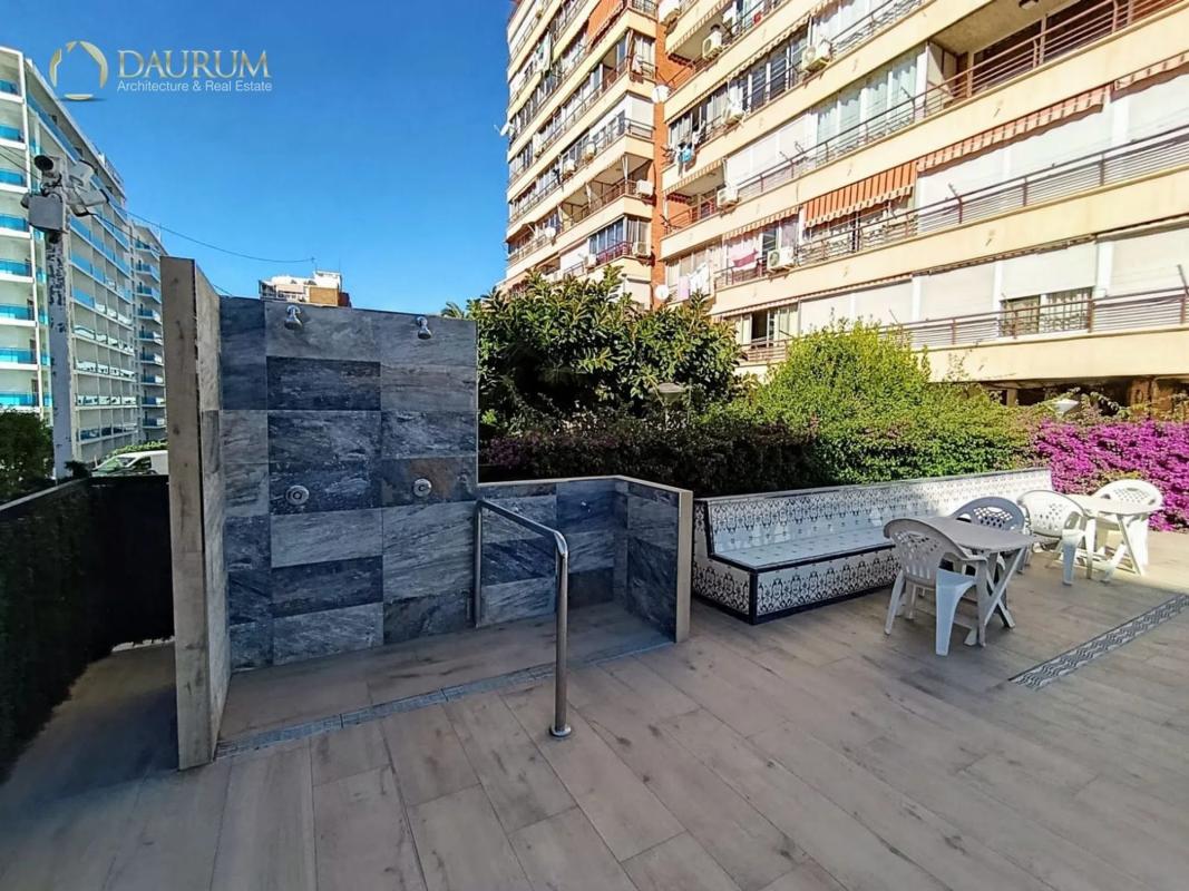 Продажа квартиры на Calle de Londres, Бенидорм
photo 1