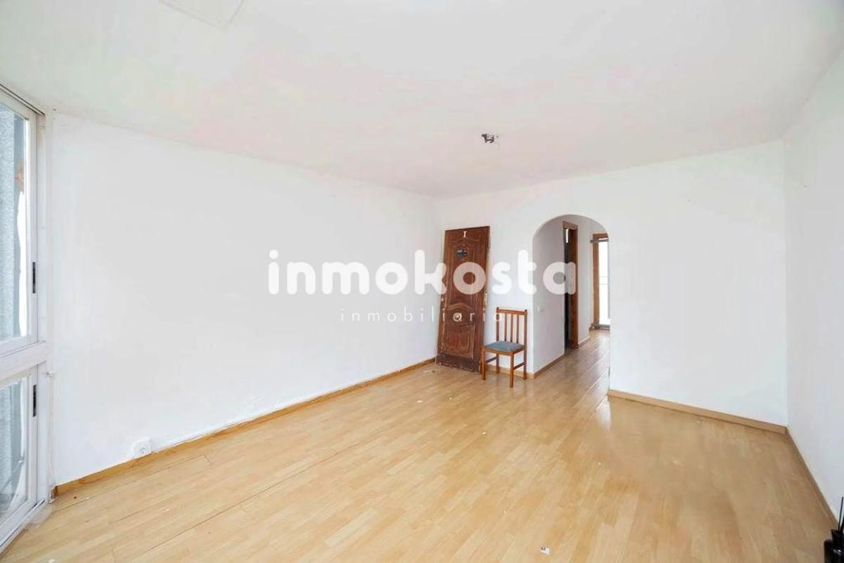 Продажа квартиры на Avenida de Montecarlo, Бенидорм
 photo 2