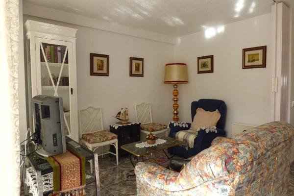 Apartment for sale in  Avenida de Paris, Benidorm photo 4