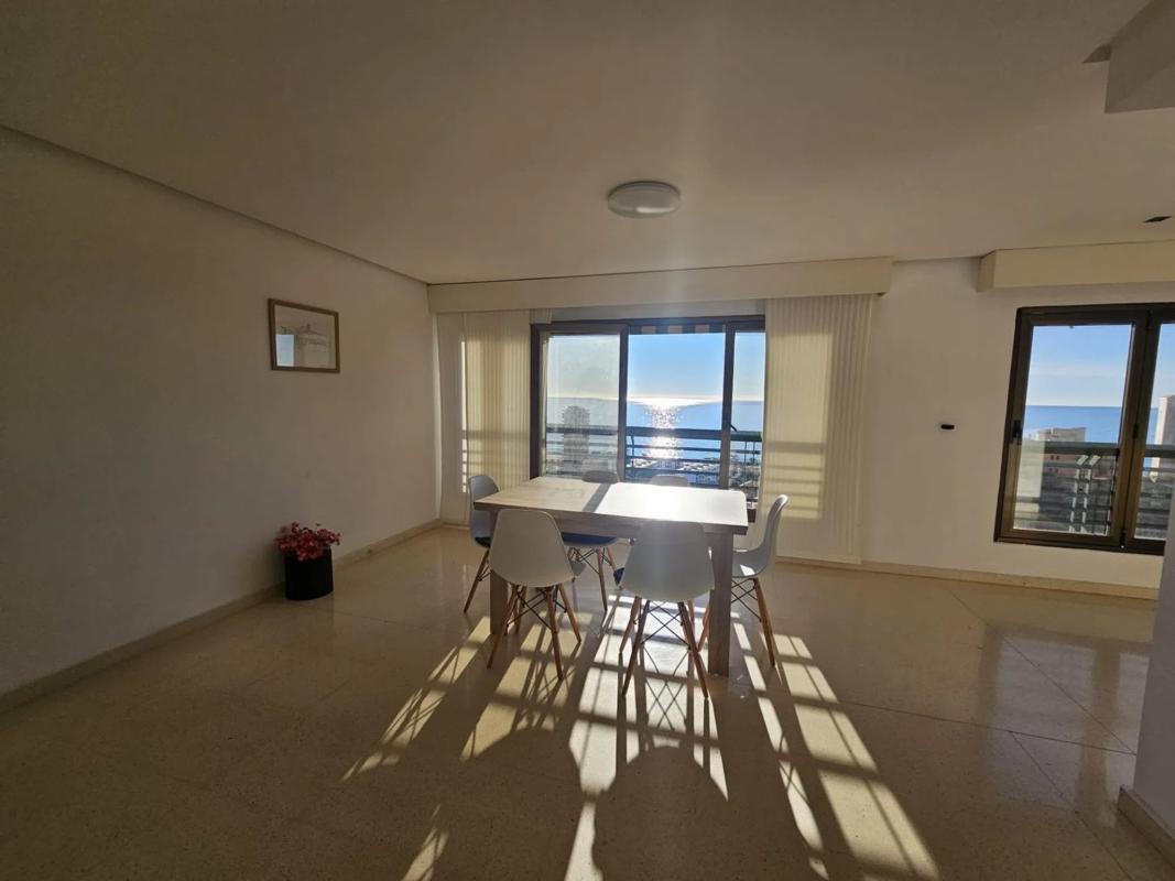 Venta de piso en Playa de Levante, Benidorm
 photo 3
