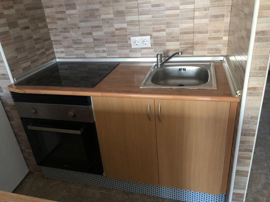 Sale of apartment in Calle Londres, Edificio Piscis, 4, Benidorm
 photo 2