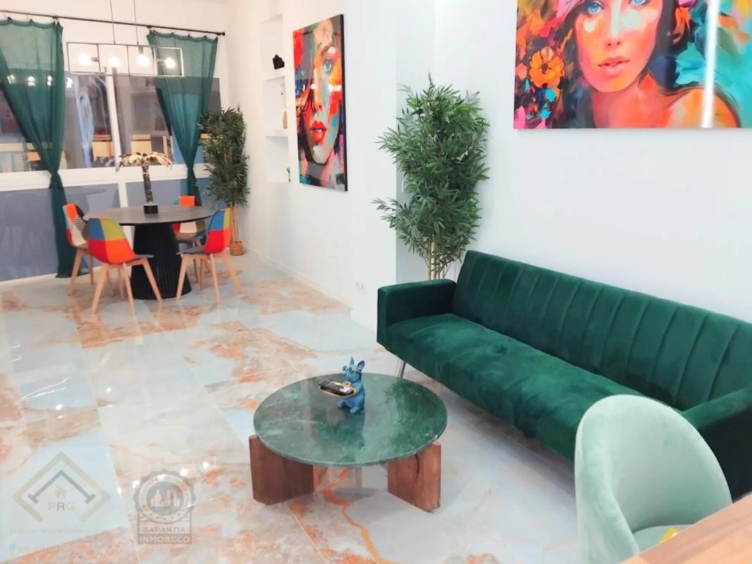Продажа квартиры на Calle Maravall, Бенидорм
photo 1