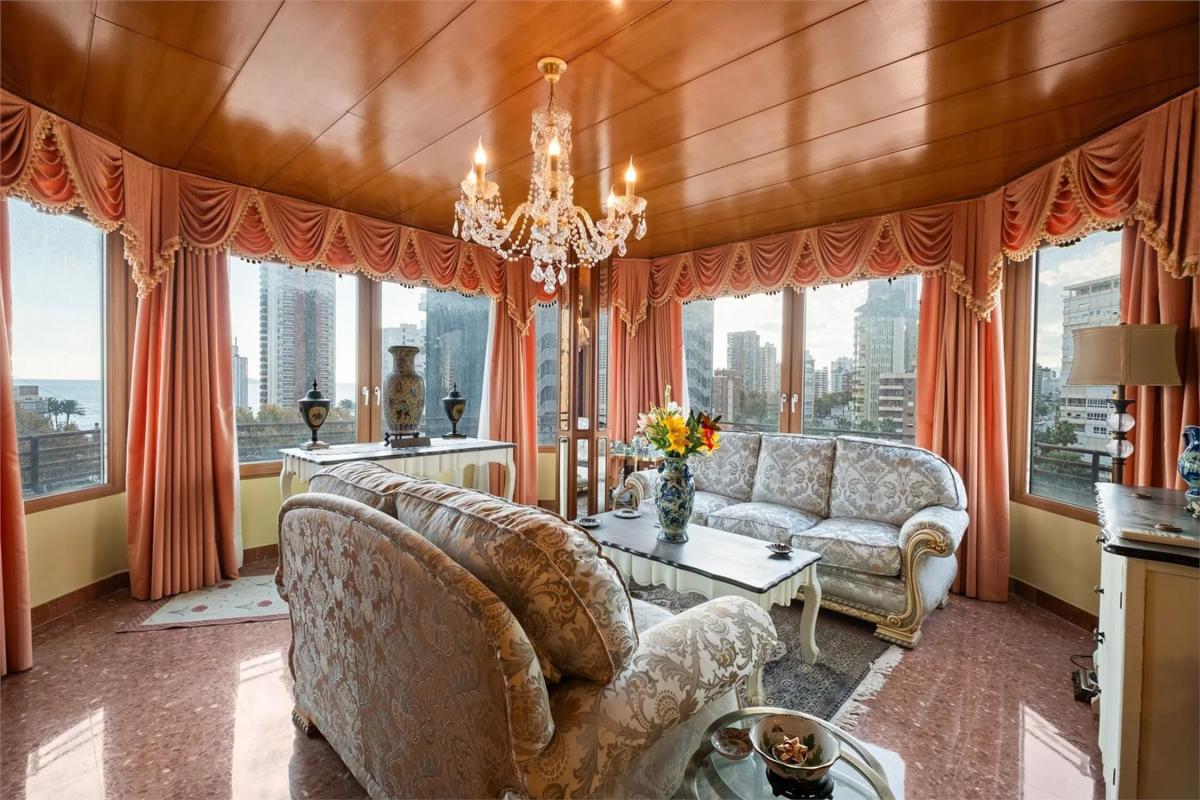 Venta de piso en Avenida de Almería, Benidorm
photo 1