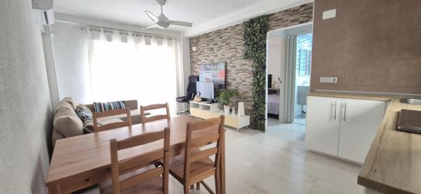Apartment for sale in  Calle del Condestable Zaragoza, Benidorm photo 1
