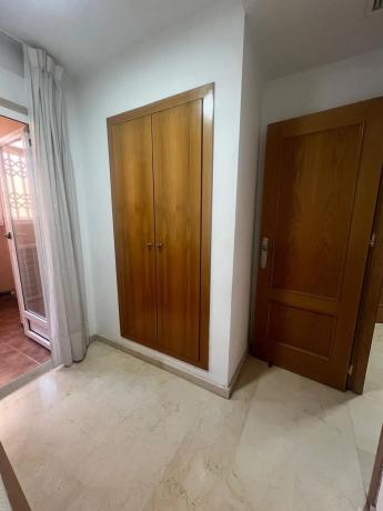 Квартира на продажу на  Avenida L'Aigüera, Бенидорм photo 3