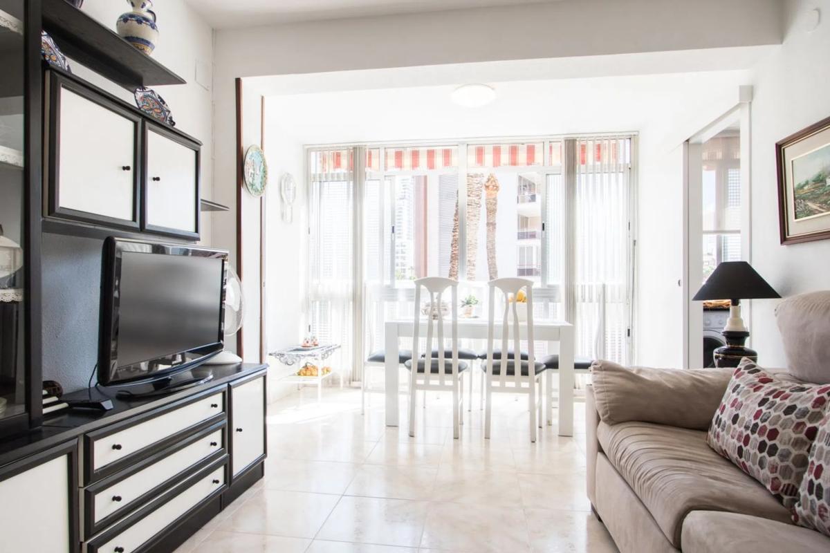Sale of apartment in Avenida del Mediterráneo, Benidorm
photo 1