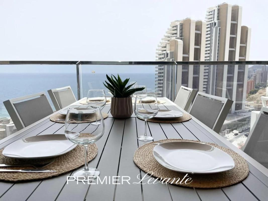 Venta de piso en Playa de Poniente, Benidorm
 photo 2