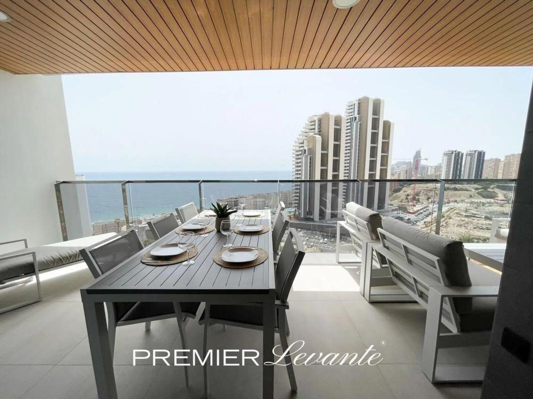 Venta de piso en Playa de Poniente, Benidorm
 photo 3