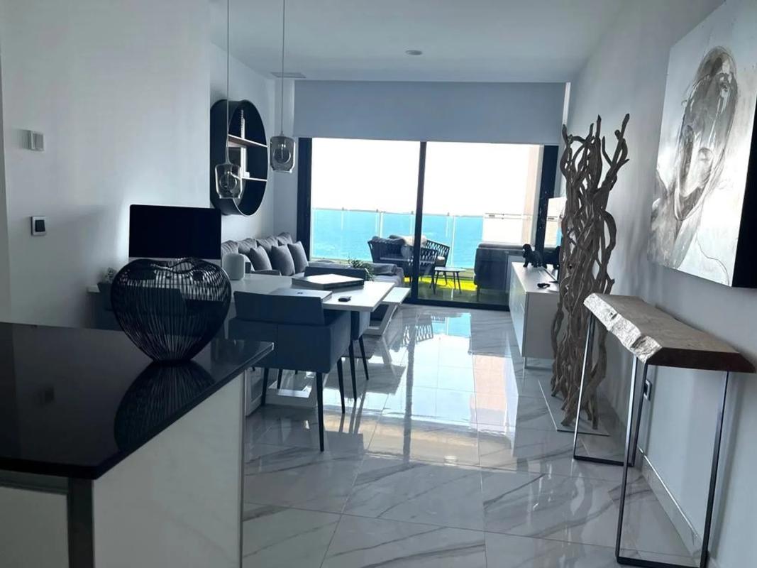 Venta de piso en Playa de Poniente, Benidorm
 photo 2