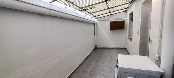 Квартира на продажу на  Plaza de Neptuno, Бенидорм photo 1