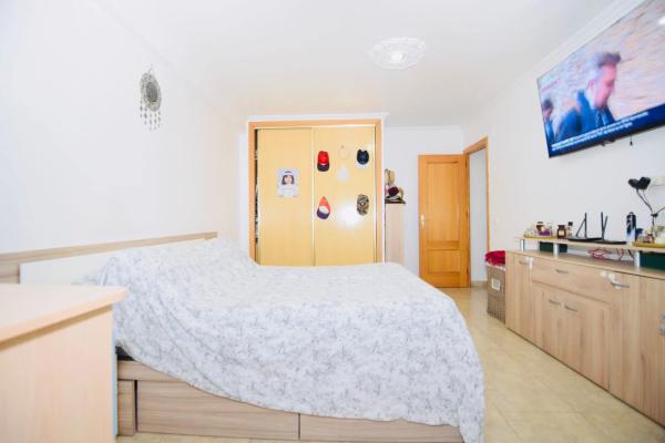 Квартира на продажу на  Calle Del Pino, 4, Бенидорм photo 4