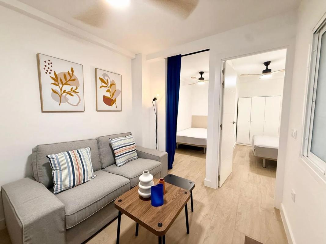 Sale of apartment in Calle Emilio Ortuño, Benidorm
photo 5