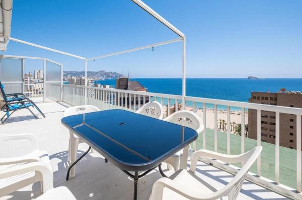 Penthouse for sale at Playa de Poniente, Benidorm thumbnail 1