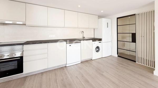 Квартира на продажу на  Pasaje Rosaleda, 1, Бенидорм photo 4