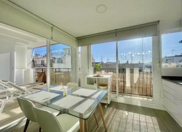 Apartment for sale in  Puerto, Benidorm photo 3