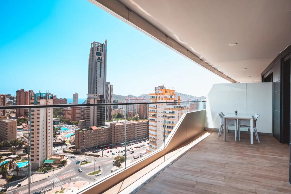 Продажа квартиры на Avenida de Benissa, 3, Бенидорм
photo 1