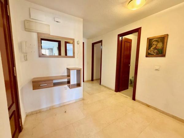 Квартира на продажу на Avenida L'Aigüera, Бенидорм photo 1