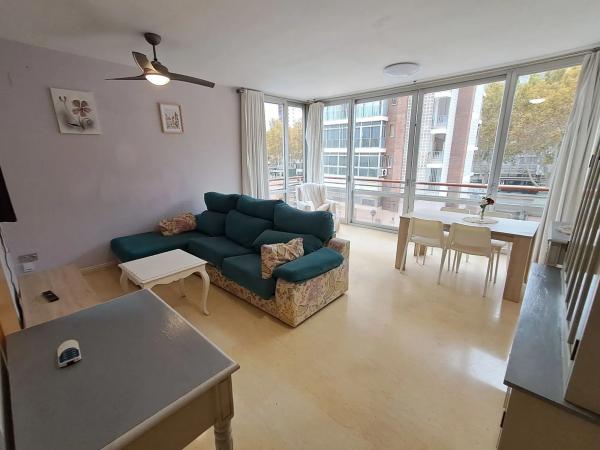 Venta de piso en Playa de Levante, Benidorm
thumbnail 3