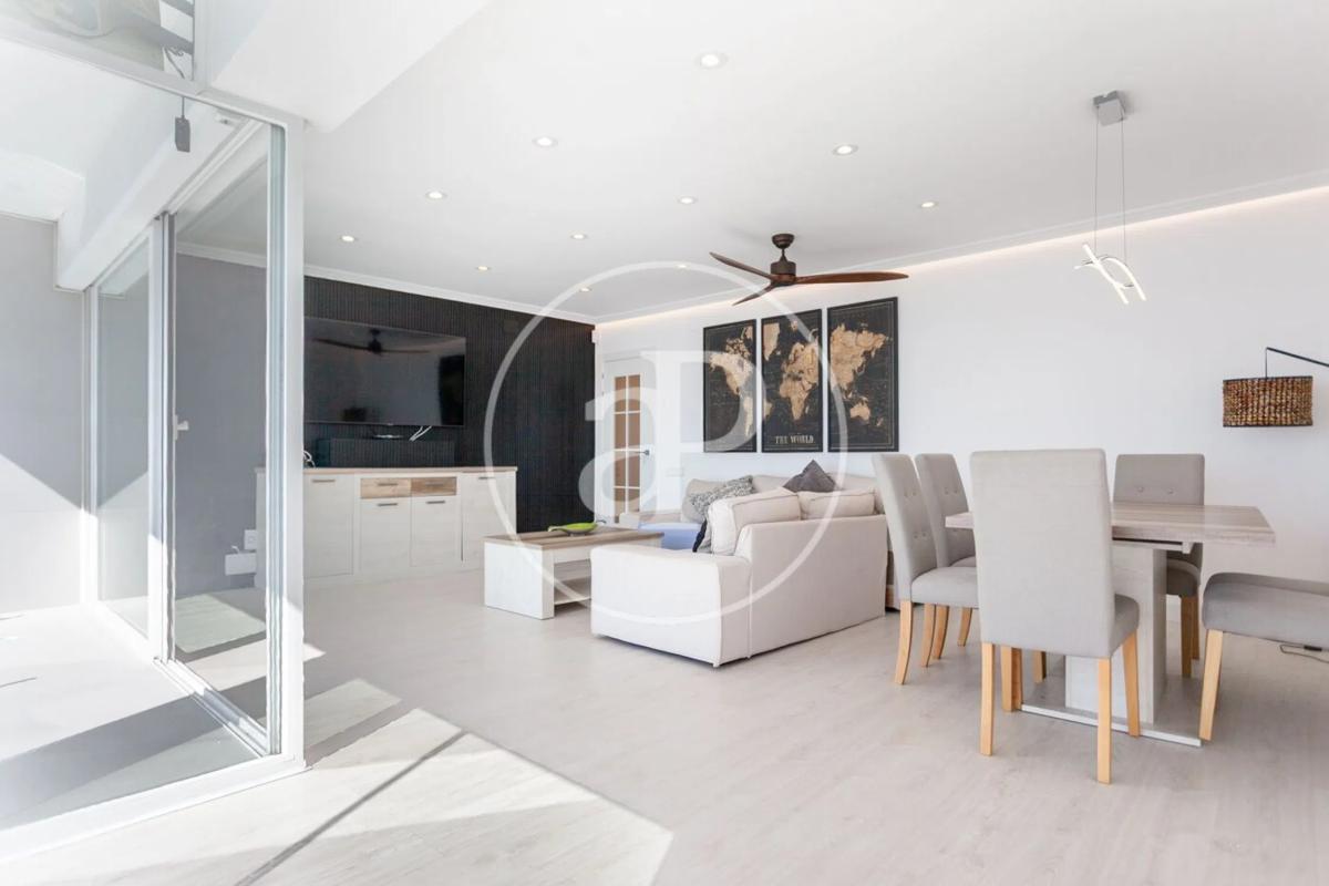 Продажа квартиры на Avenida Mare de Déu del Sofrat, Бенидорм
photo 1
