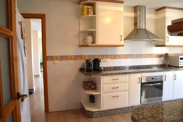 Дуплекс на продажу в Avenida Marina Baixa, Бенидорм photo 3