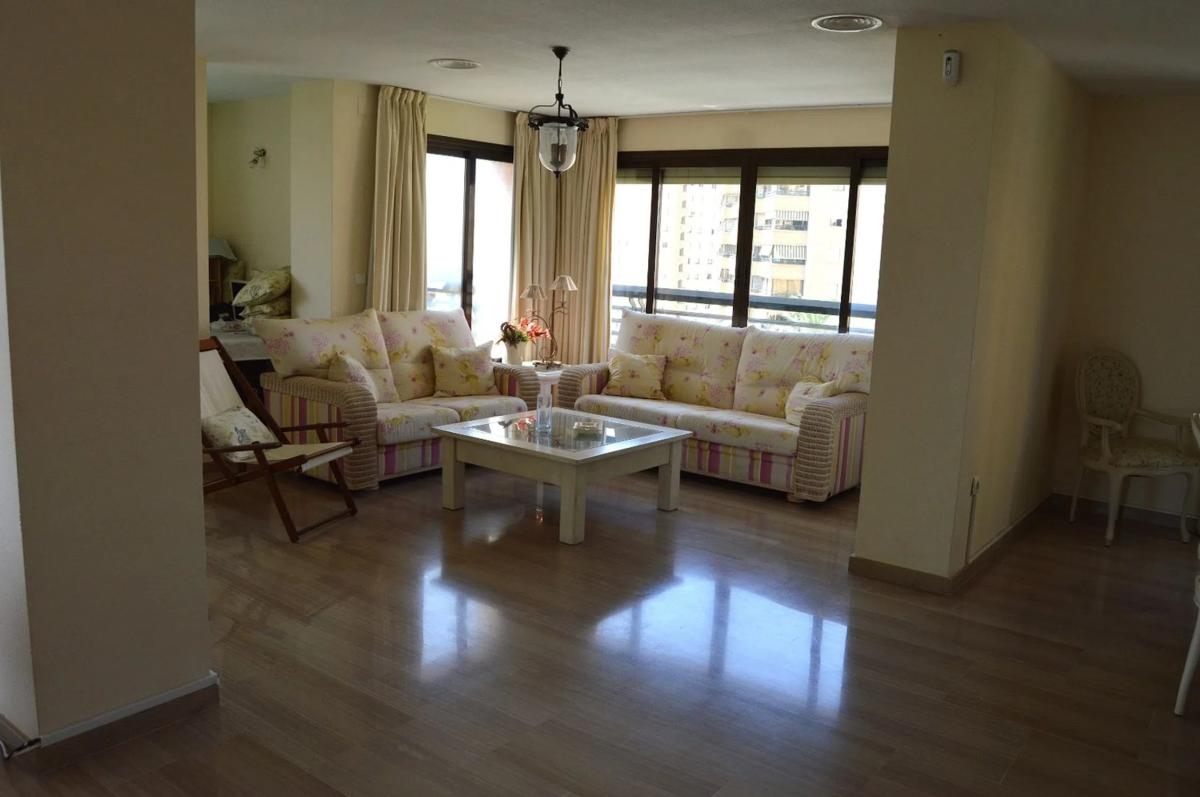 Продажа дуплекса на Avenida Marina Baixa, Бенидорм photo 5