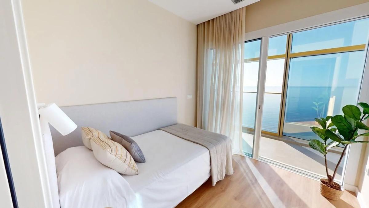 Venta de piso en Playa de Poniente, Benidorm
 photo 2