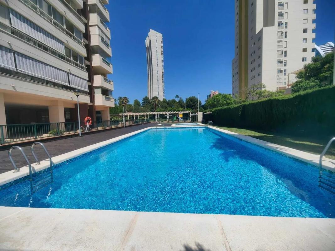 Продажа квартиры на Calle Presidente Adolfo Suárez, Бенидорм
 photo 4