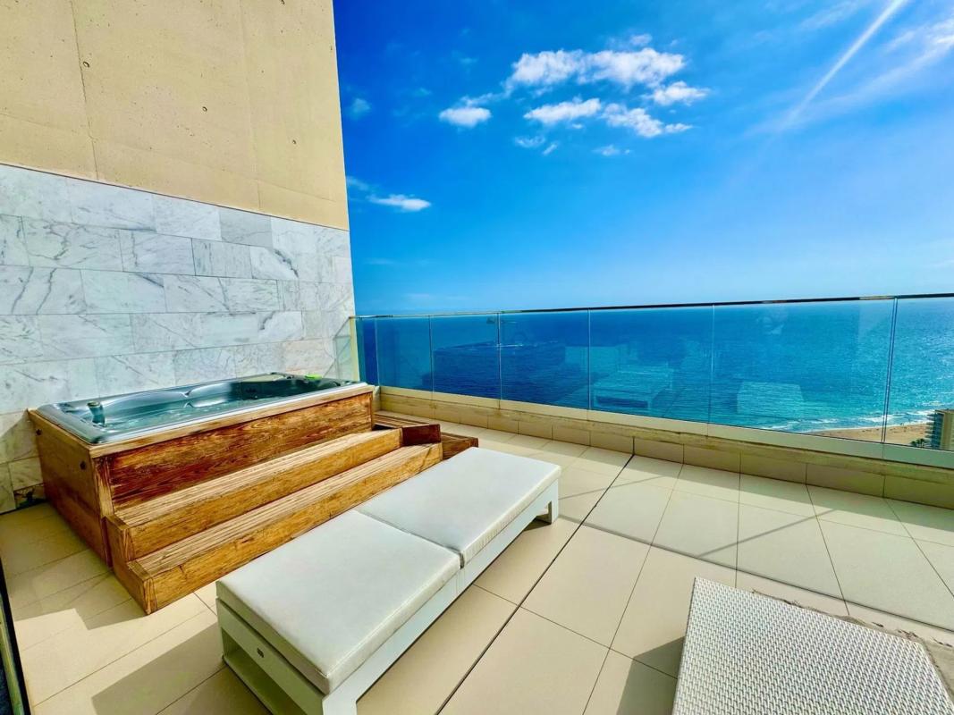 Penthouse sale in  Playa de Poniente, Benidorm photo 3