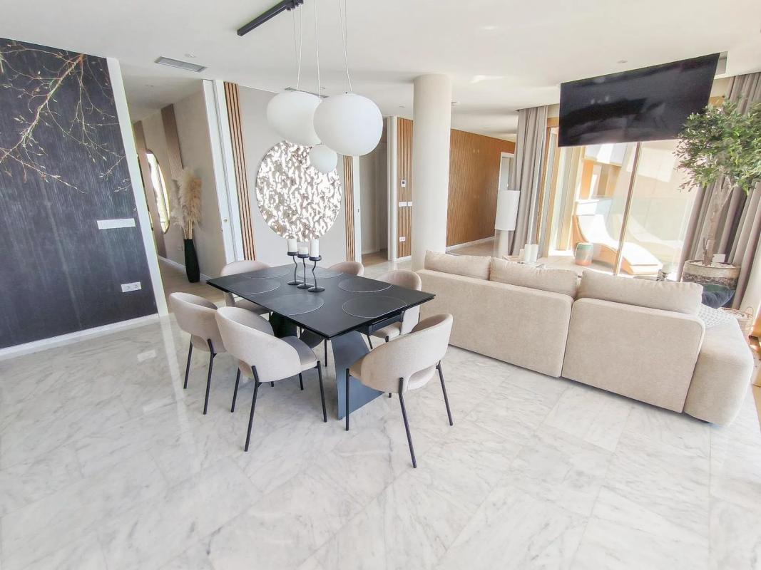Venta de piso en Avenida de Mejico, Benidorm
photo 2