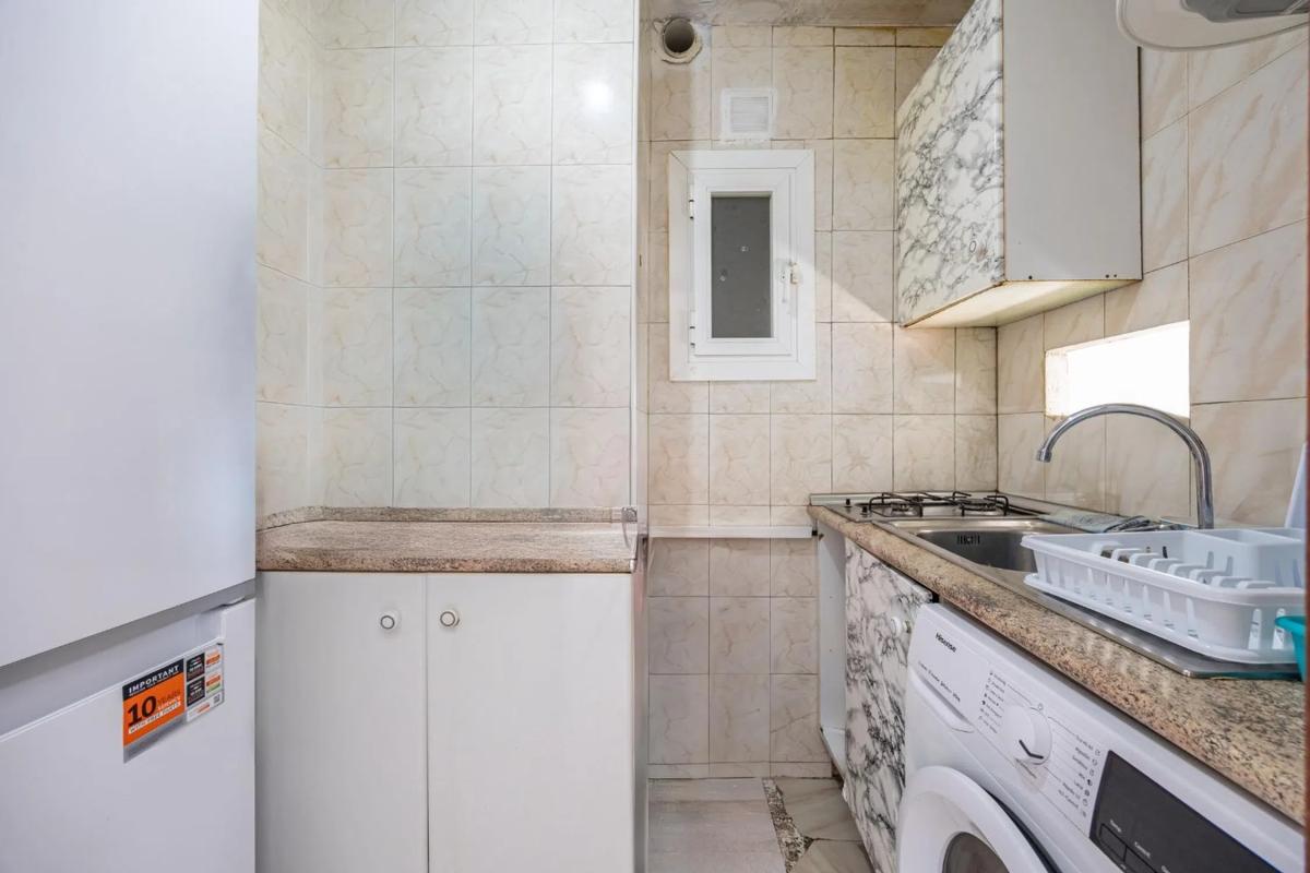 Sale of apartment in Playa de Levante, Benidorm
photo 2