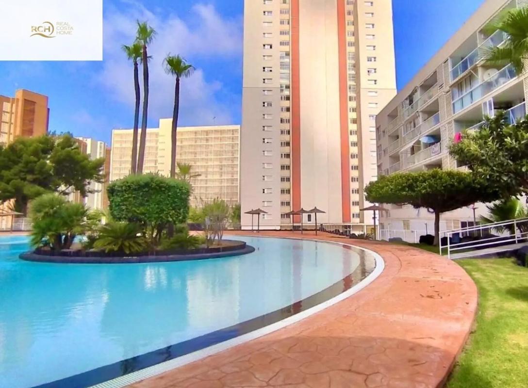 Продажа квартиры на Barrio Zona Sierra Helada, Бенидорм
photo 2