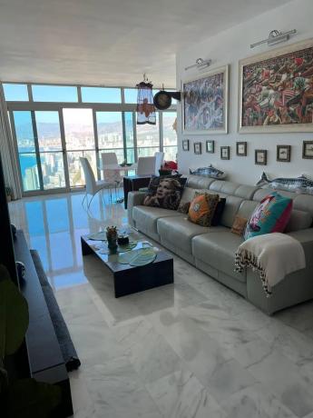 Sprzedaż mieszkania w Barrio Zona Sierra Helada, Benidorm
 photo 4