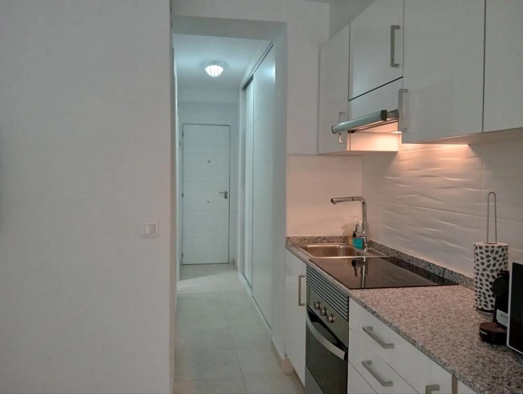 Продажа квартиры на Avenida de Estocolmo, 19, Бенидорм
photo 3