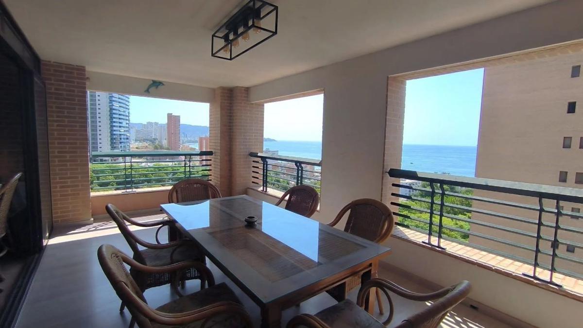Продажа квартиры на Playa de Poniente, Бенидорм
photo 2