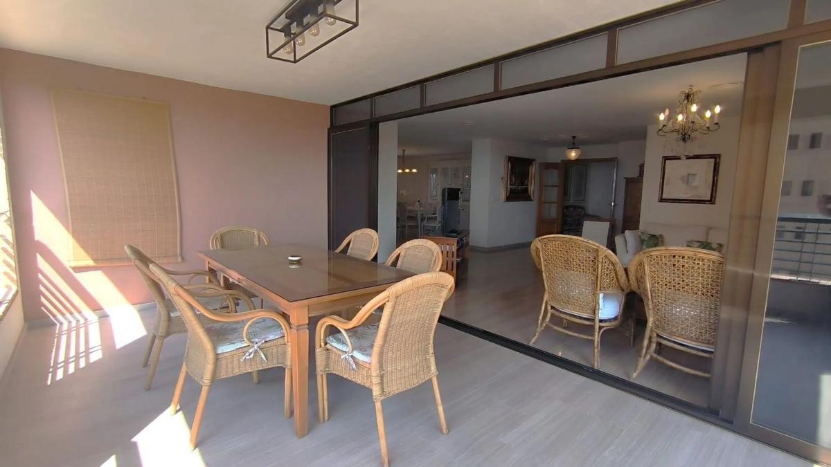 Продажа квартиры на Playa de Poniente, Бенидорм
photo 3