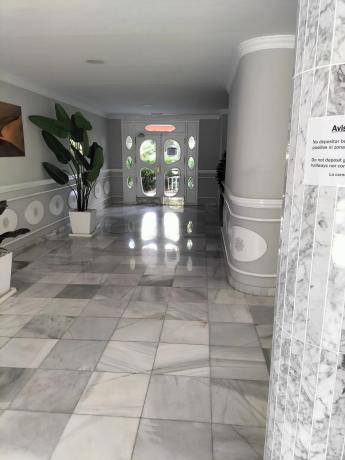 Apartment for sale in  Avenida de Montecarlo, 16, Benidorm photo 4