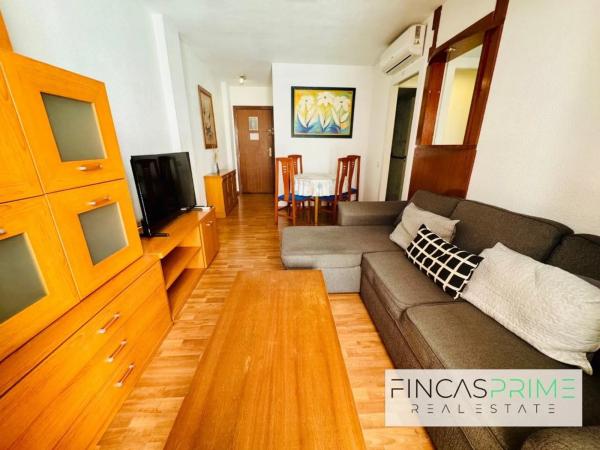 Apartment for sale in  Calle de la Santissima Trinitat, Benidorm photo 2