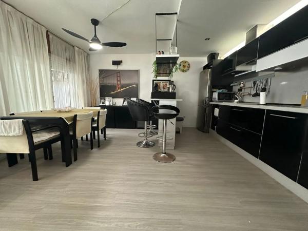 Apartment for sale in  Puerto, Benidorm photo 2