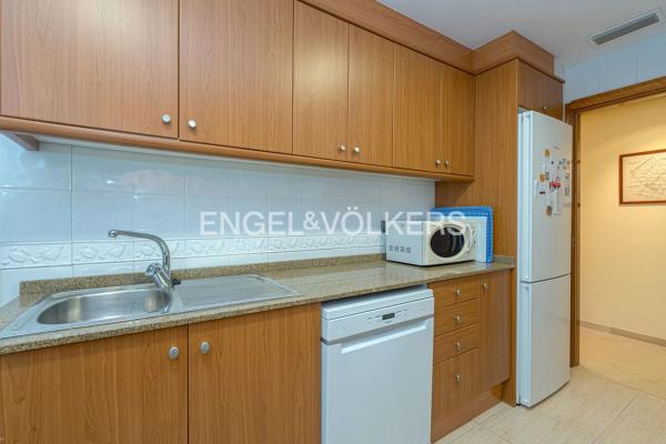 Venta de piso en Avenida del Municipi, 6, Benidorm
thumbnail 3